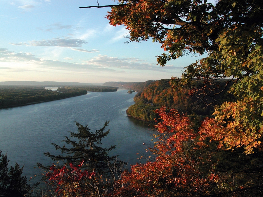 Thumbnail for the home tutoring course about Geography: Amazing Rivers for Key Stage 3 students.